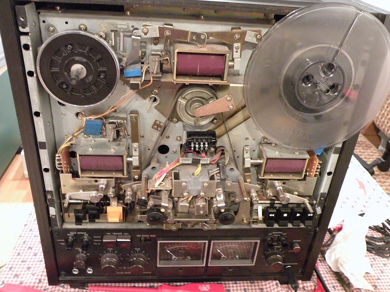 Wega4610_mechanik.jpg